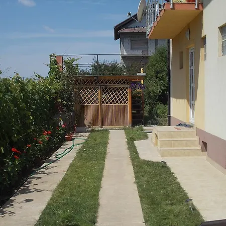 Vila Rapsodiei * كونستانتا