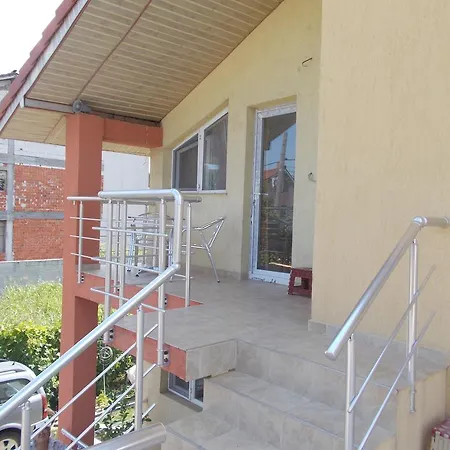 بيت ضيافة Vila Rapsodiei كونستانتا