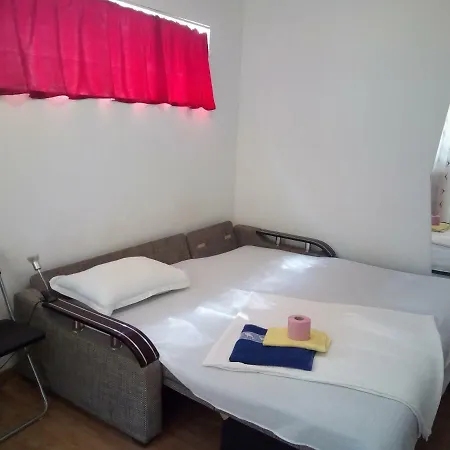 بيت ضيافة Vila Rapsodiei كونستانتا